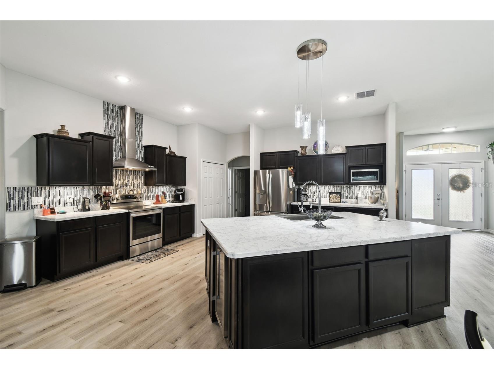 18317 Treehaven Drive Hudson FL 34667 - POND W7883026 image5