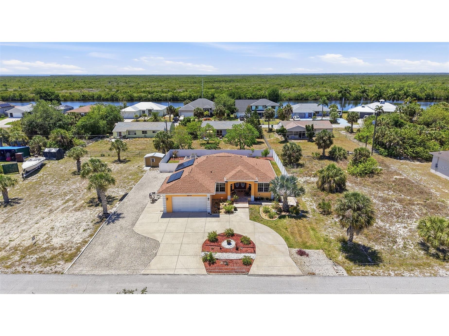 18319 Arapahoe Circle Port Charlotte FL 33948 C7525517 image2