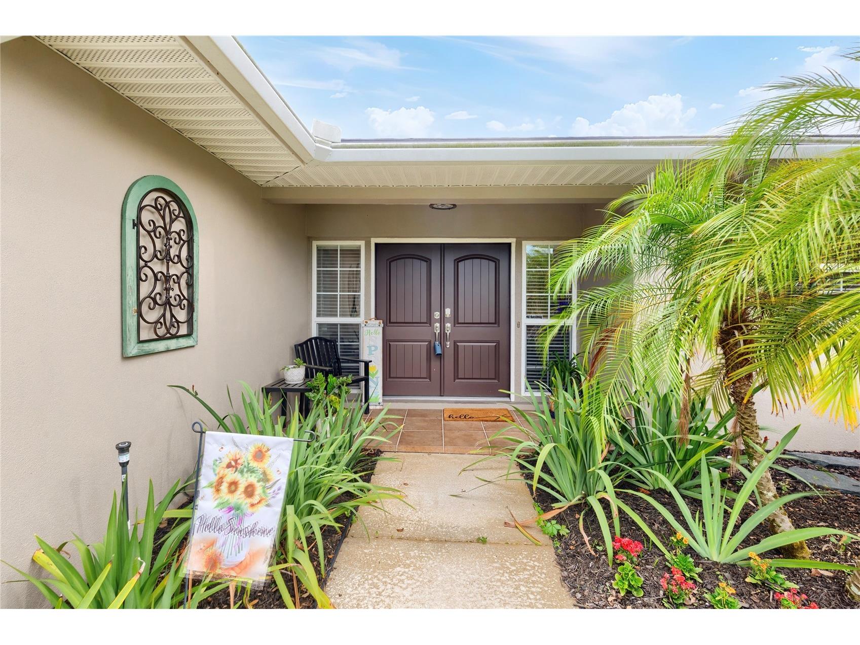 1832 69th Avenue S Saint Petersburg FL 33712 TB8475817 image1