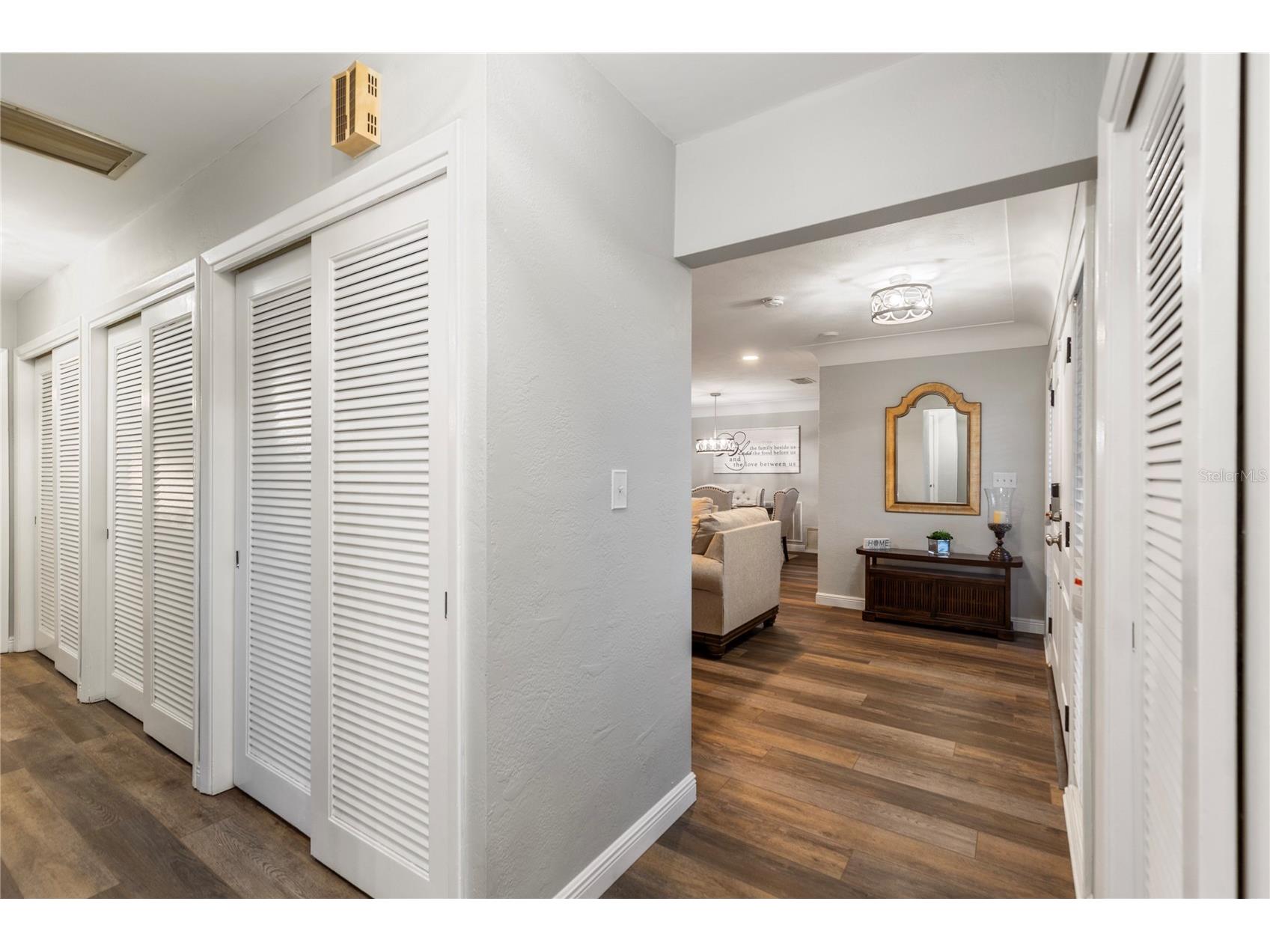 1832 69th Avenue S Saint Petersburg FL 33712 TB8475817 image20