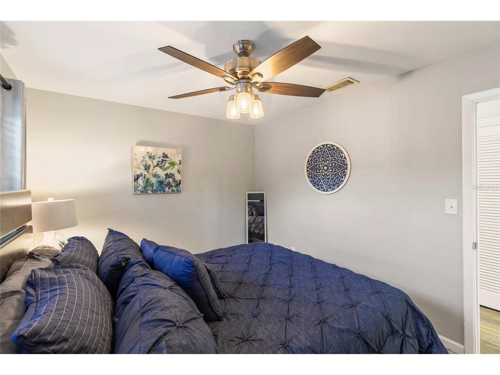 1832 69th Avenue S Saint Petersburg FL 33712 TB8475817 image30
