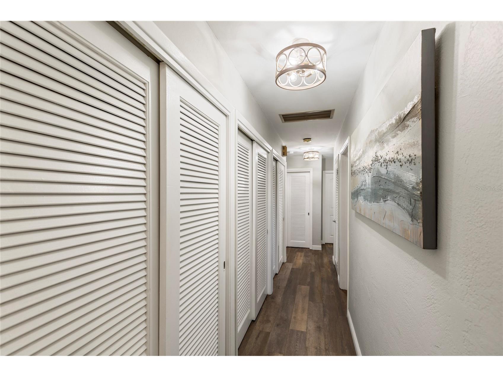 1832 69th Avenue S Saint Petersburg FL 33712 TB8475817 image32