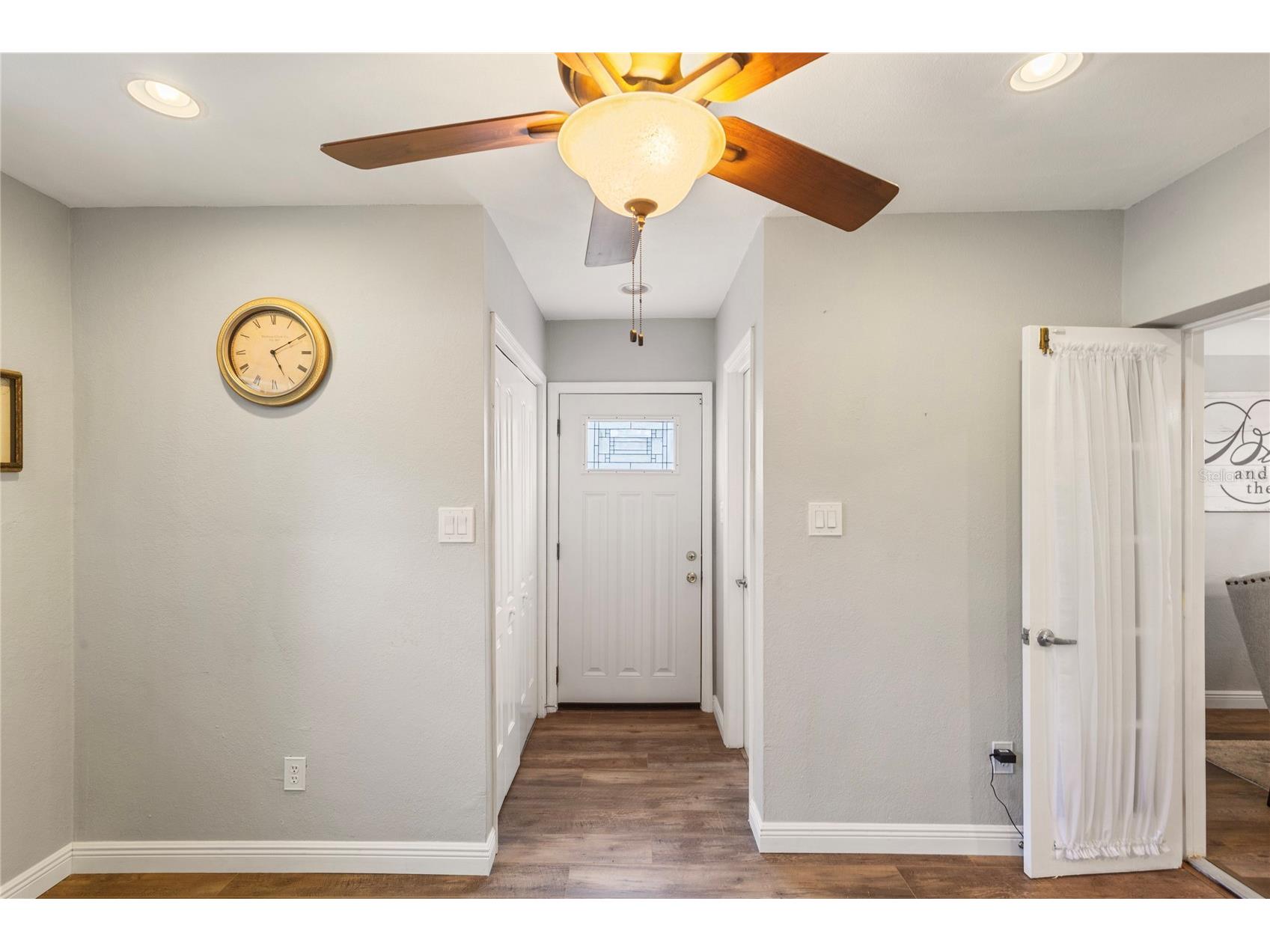 1832 69th Avenue S Saint Petersburg FL 33712 TB8475817 image42