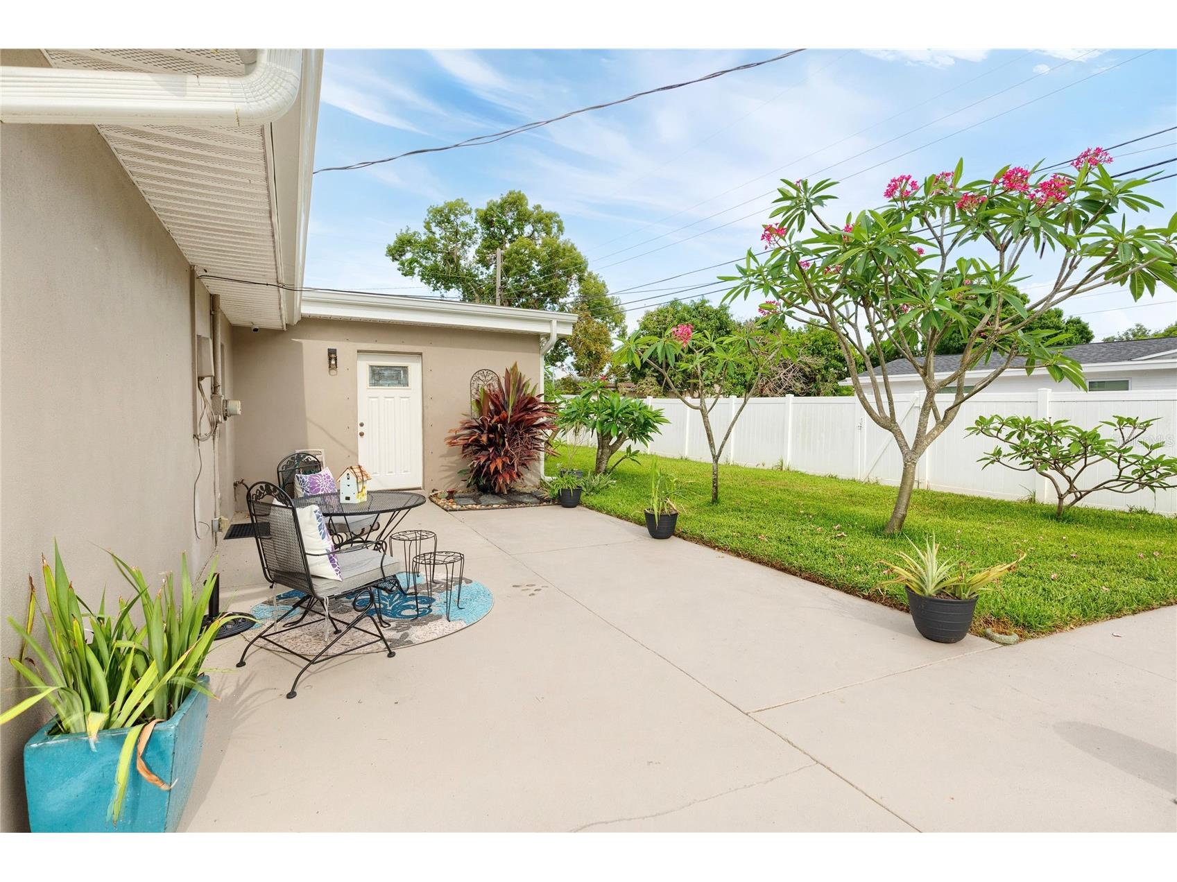1832 69th Avenue S Saint Petersburg FL 33712 TB8475817 image47