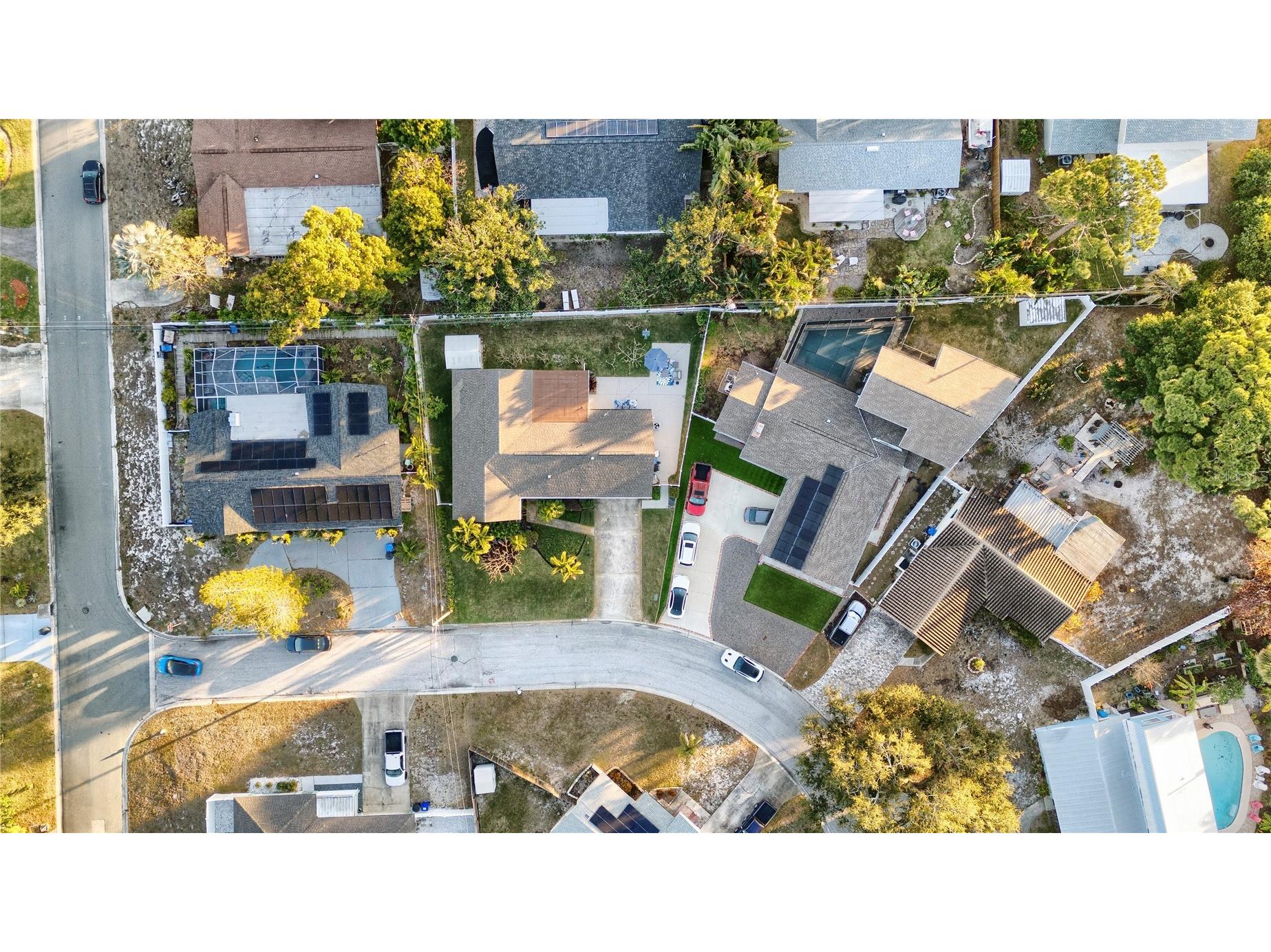 1832 69th Avenue S Saint Petersburg FL 33712 TB8475817 image53