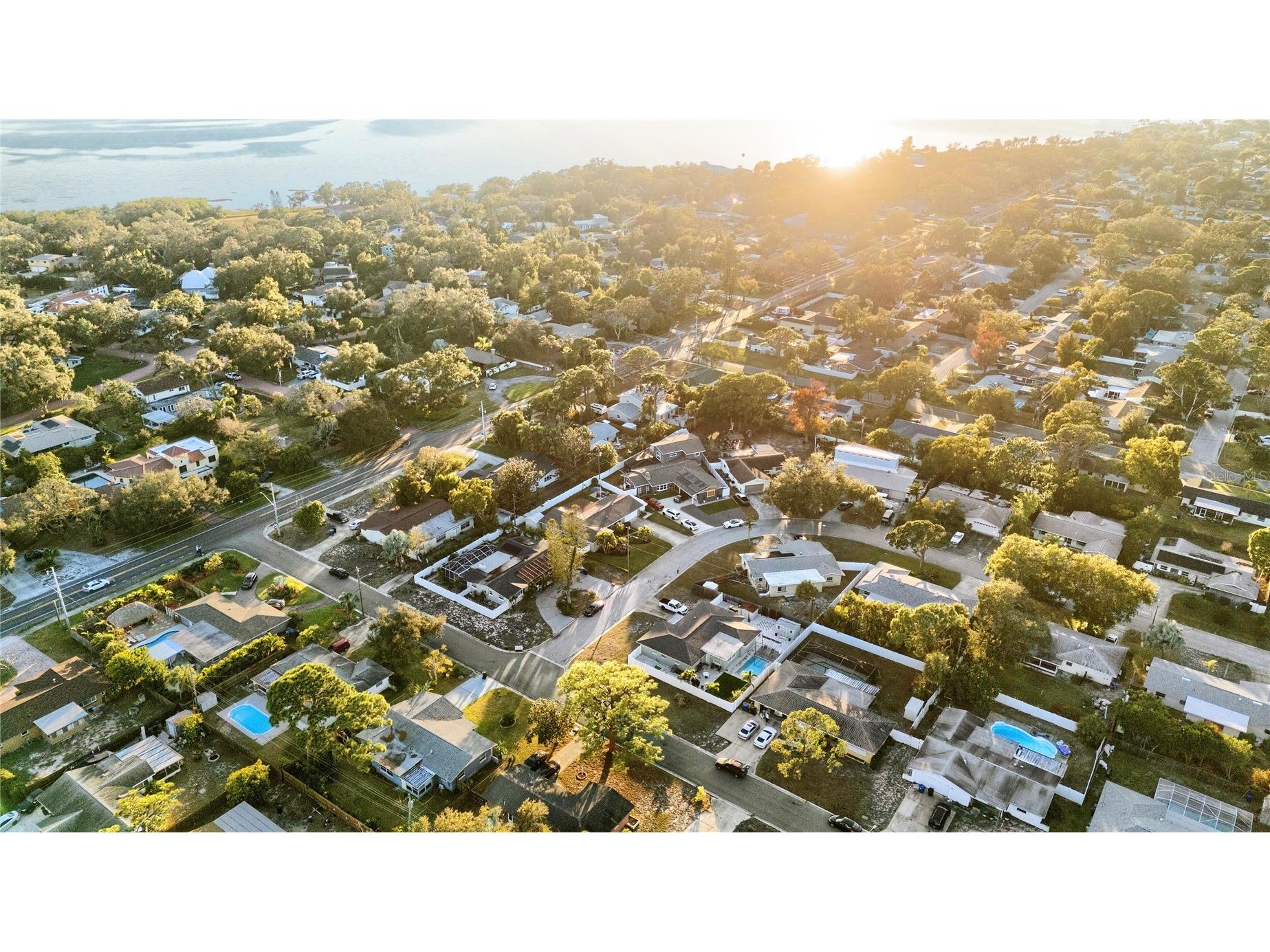 1832 69th Avenue S Saint Petersburg FL 33712 TB8475817 image55