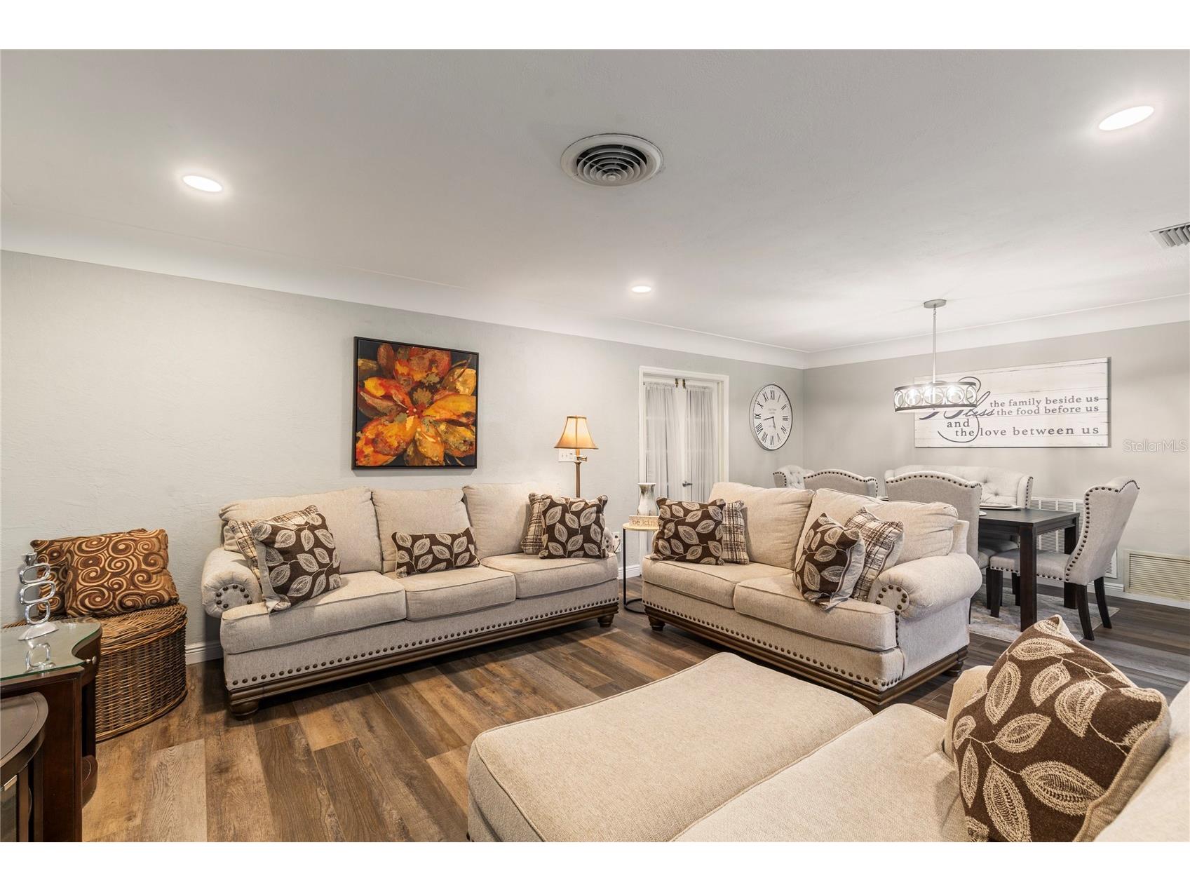 1832 69th Avenue S Saint Petersburg FL 33712 TB8475817 image7