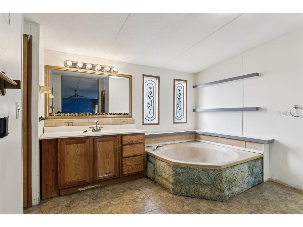 1832 Jones Drive Leesburg FL 34748 OM710808 image26