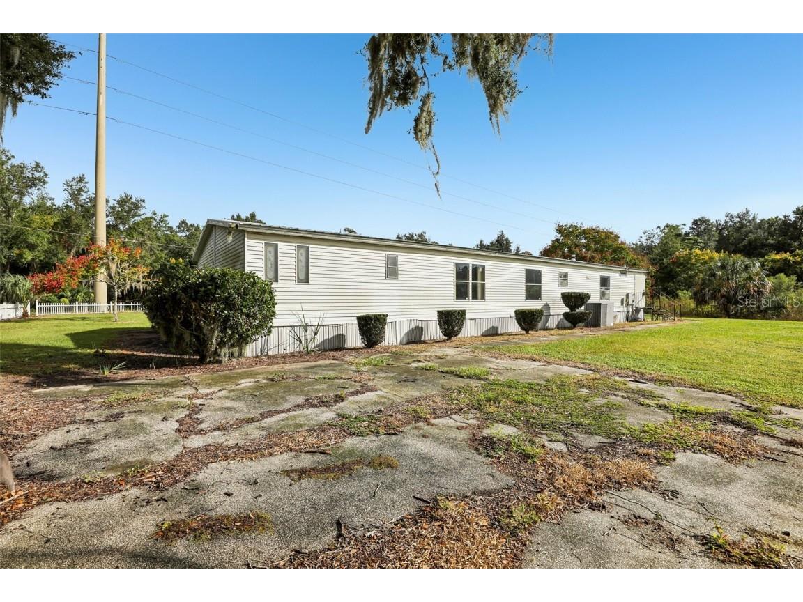 1832 Jones Drive Leesburg FL 34748 OM710808 image41