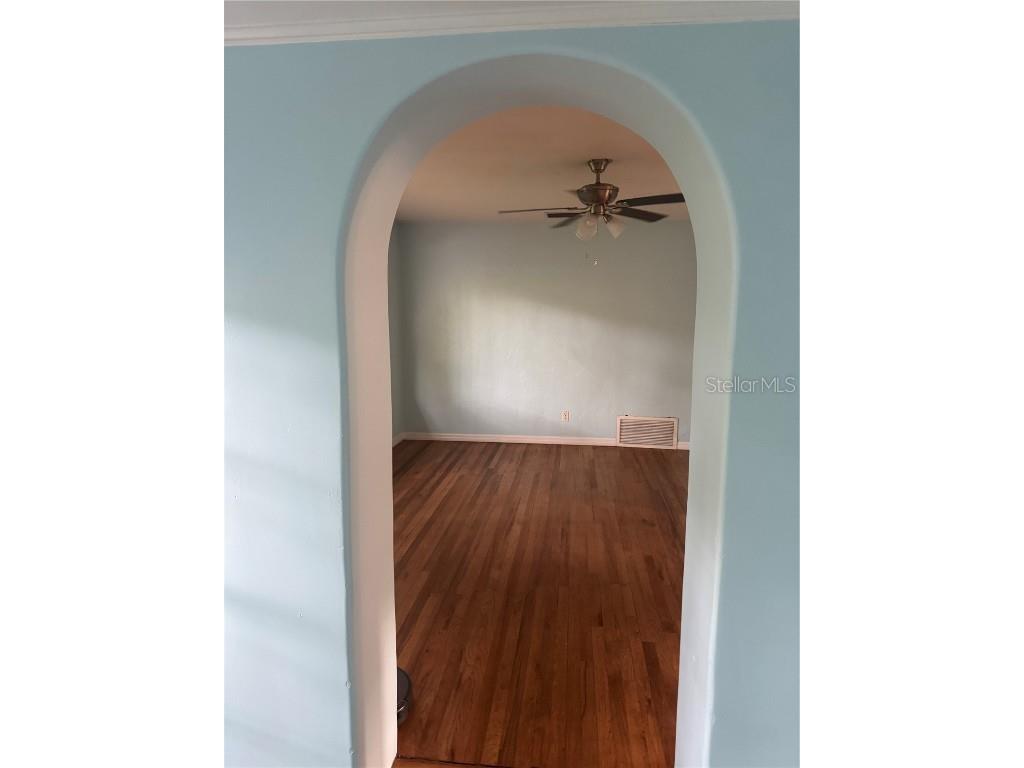 1832 NE 6th Terrace Gainesville FL 32609 GC534381 image4