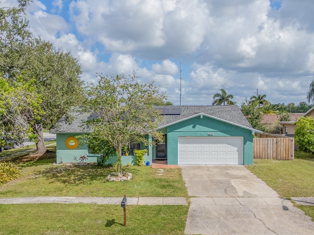 1832 Seton Drive Clearwater FL 33763 TB8427548 image1