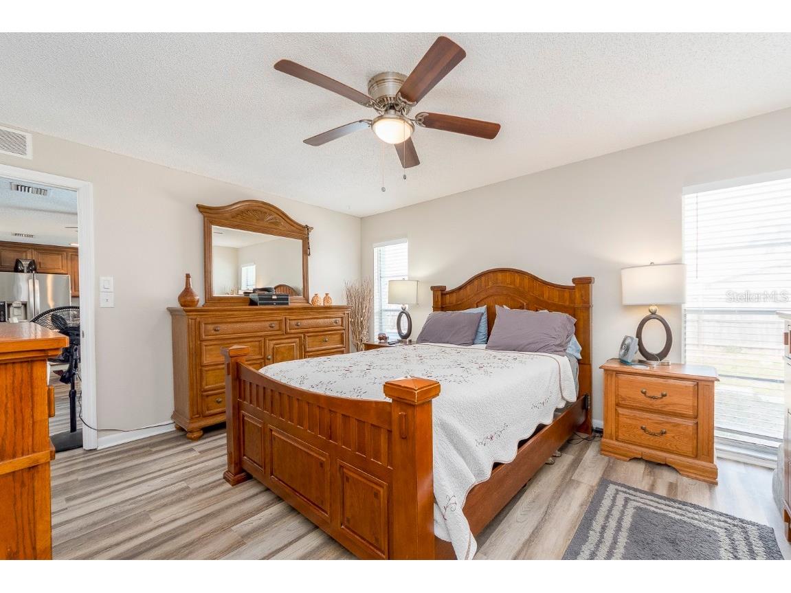 1832 Seton Drive Clearwater FL 33763 TB8427548 image16