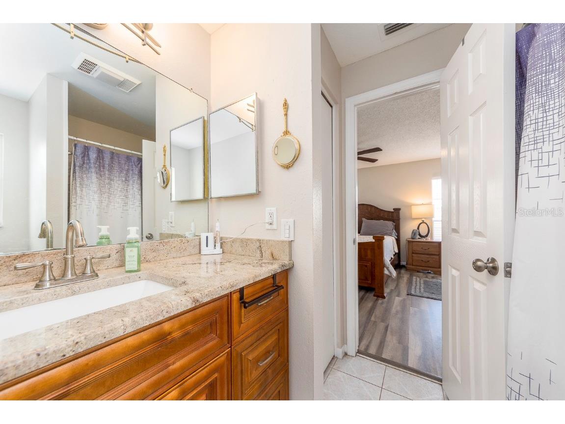 1832 Seton Drive Clearwater FL 33763 TB8427548 image20