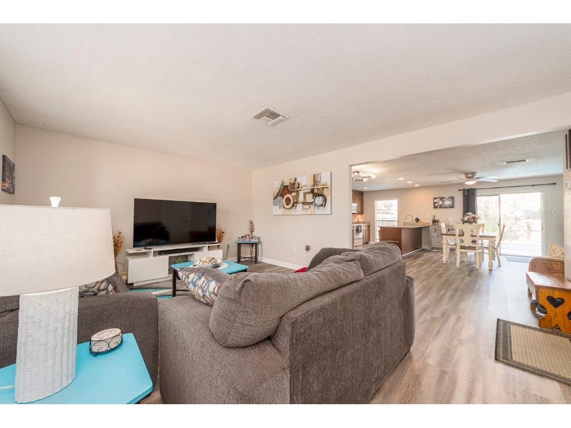 1832 Seton Drive Clearwater FL 33763 TB8427548 image6