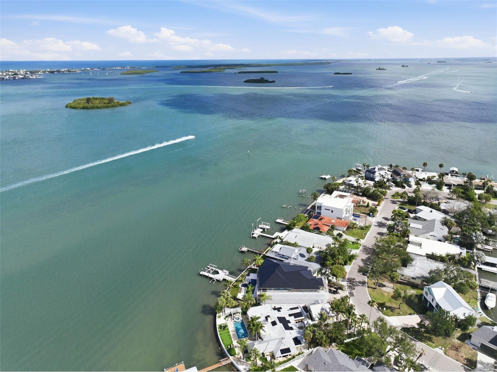 1832 Venetian Point Drive Clearwater FL 33755 TB8513769 image20