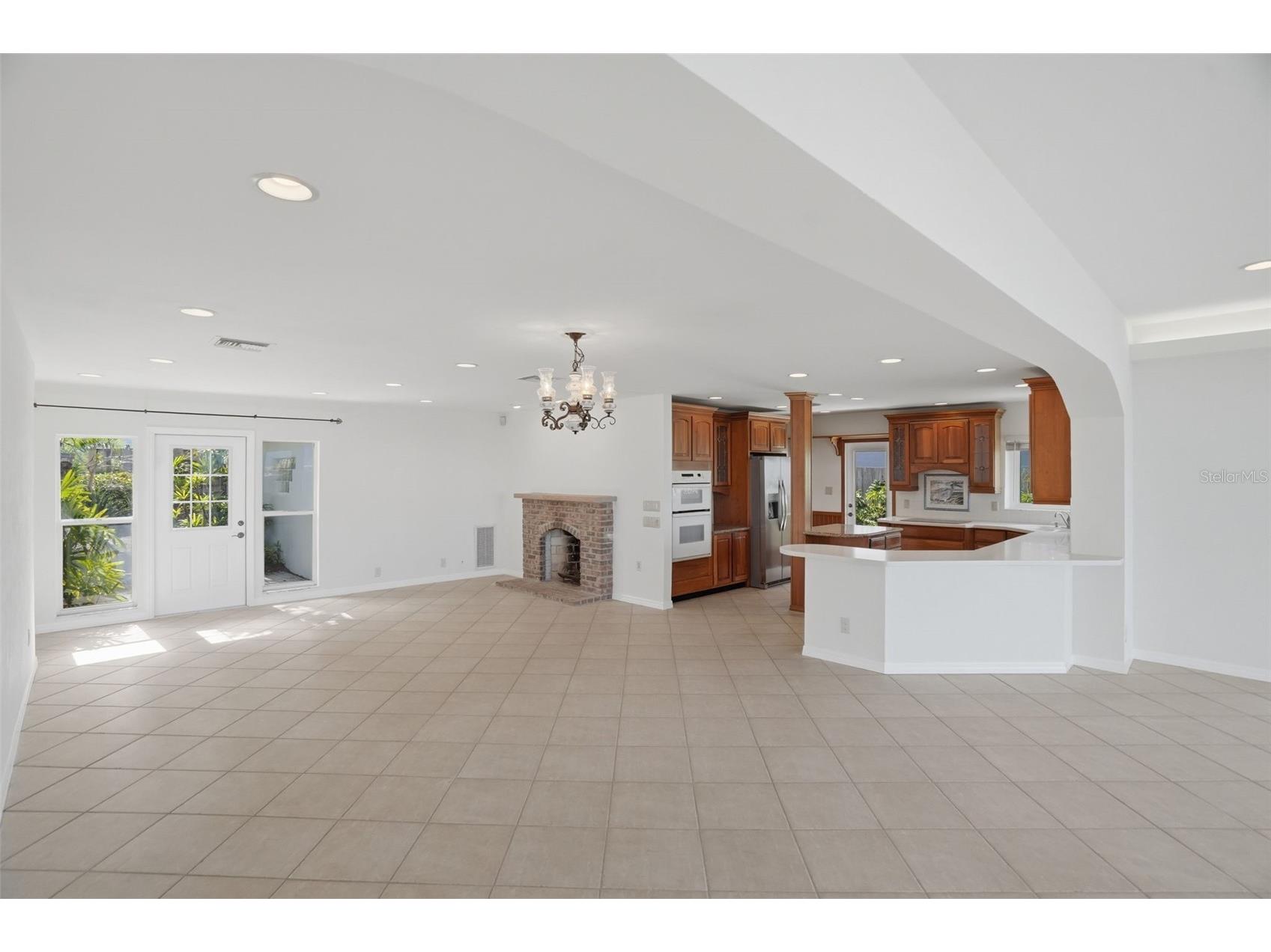 1832 Venetian Point Drive Clearwater FL 33755 TB8513769 image26