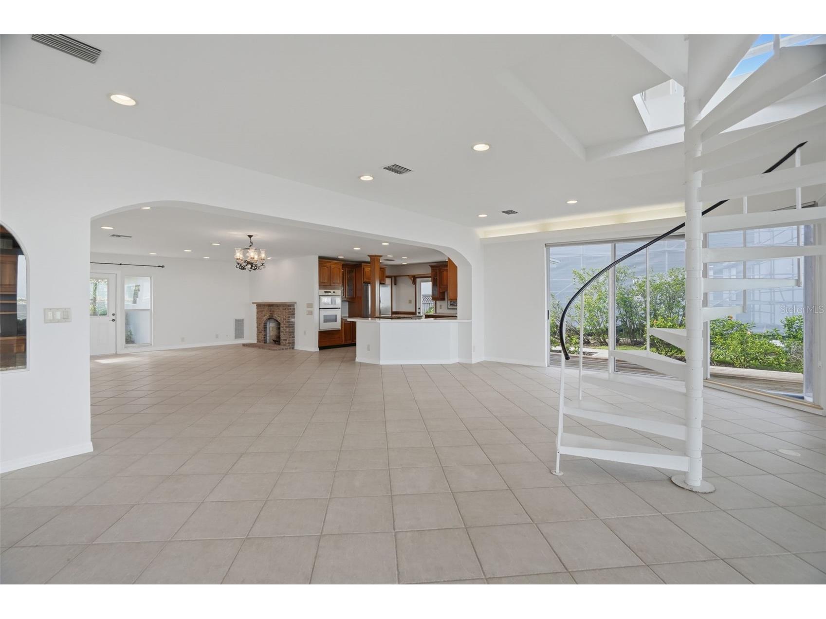 1832 Venetian Point Drive Clearwater FL 33755 TB8513769 image27