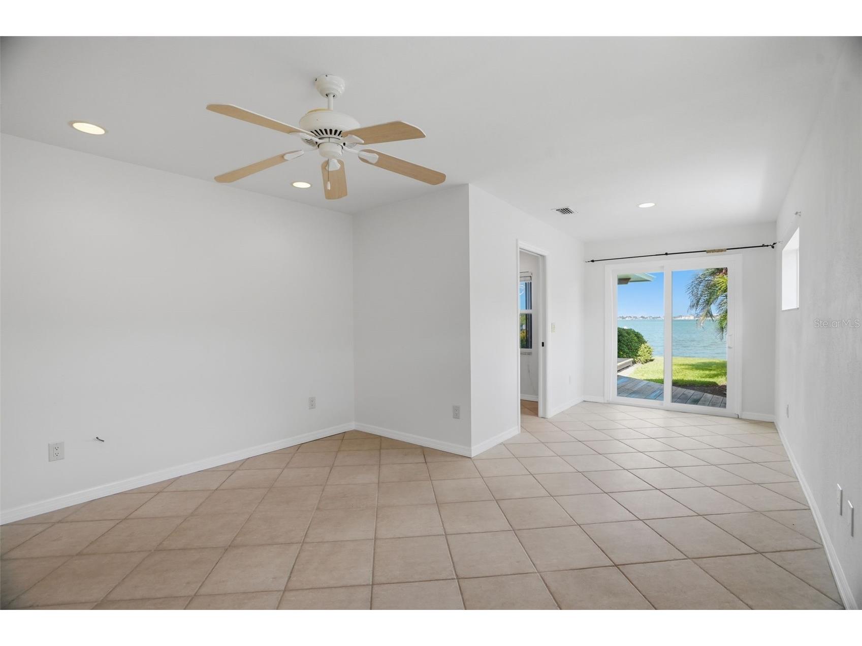 1832 Venetian Point Drive Clearwater FL 33755 TB8513769 image39