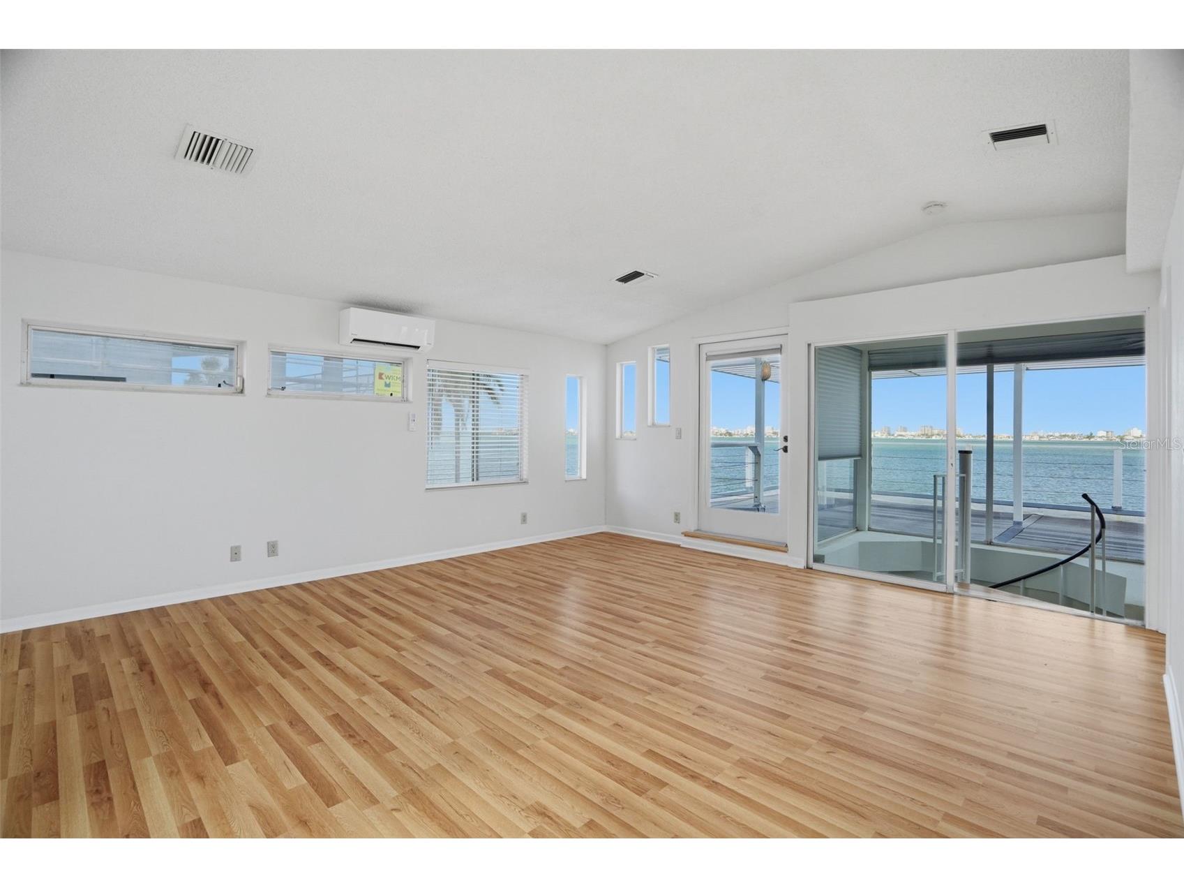 1832 Venetian Point Drive Clearwater FL 33755 TB8513769 image48