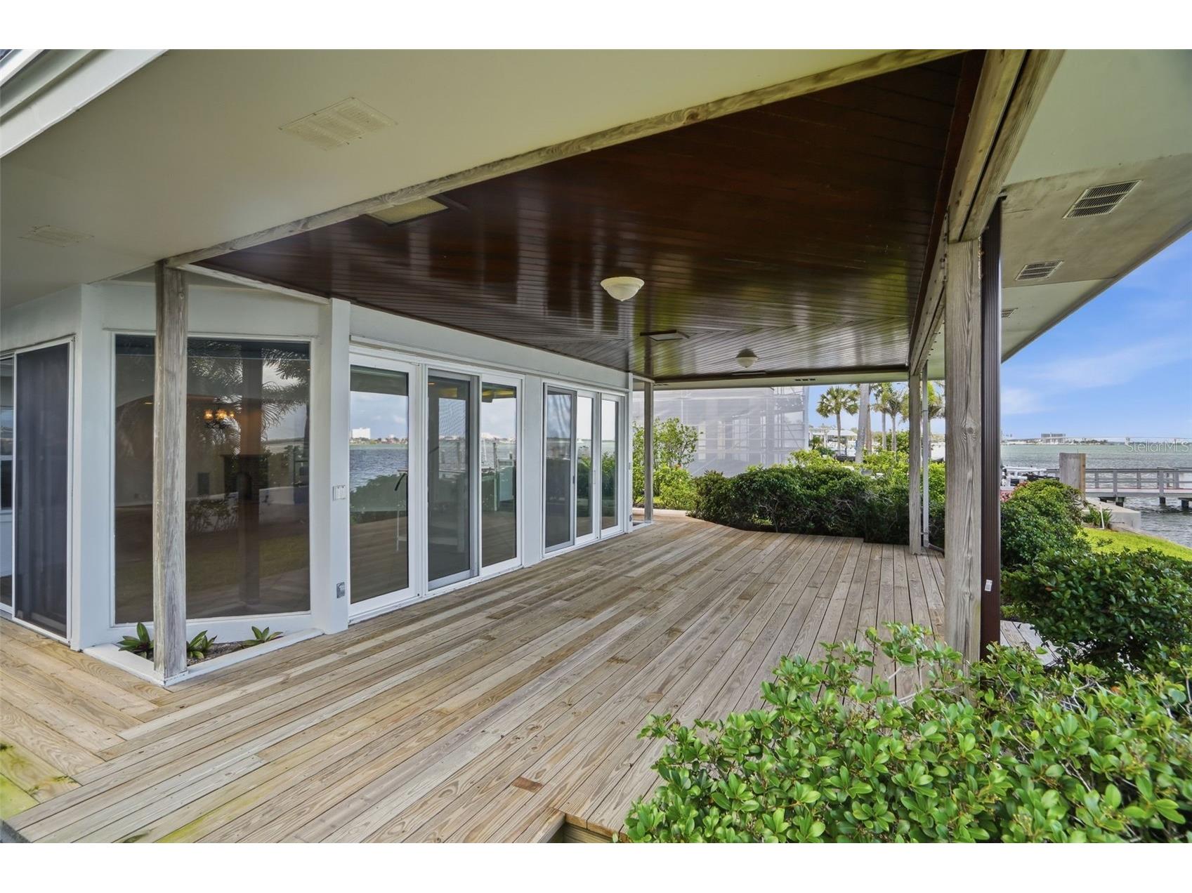 1832 Venetian Point Drive Clearwater FL 33755 TB8513769 image58