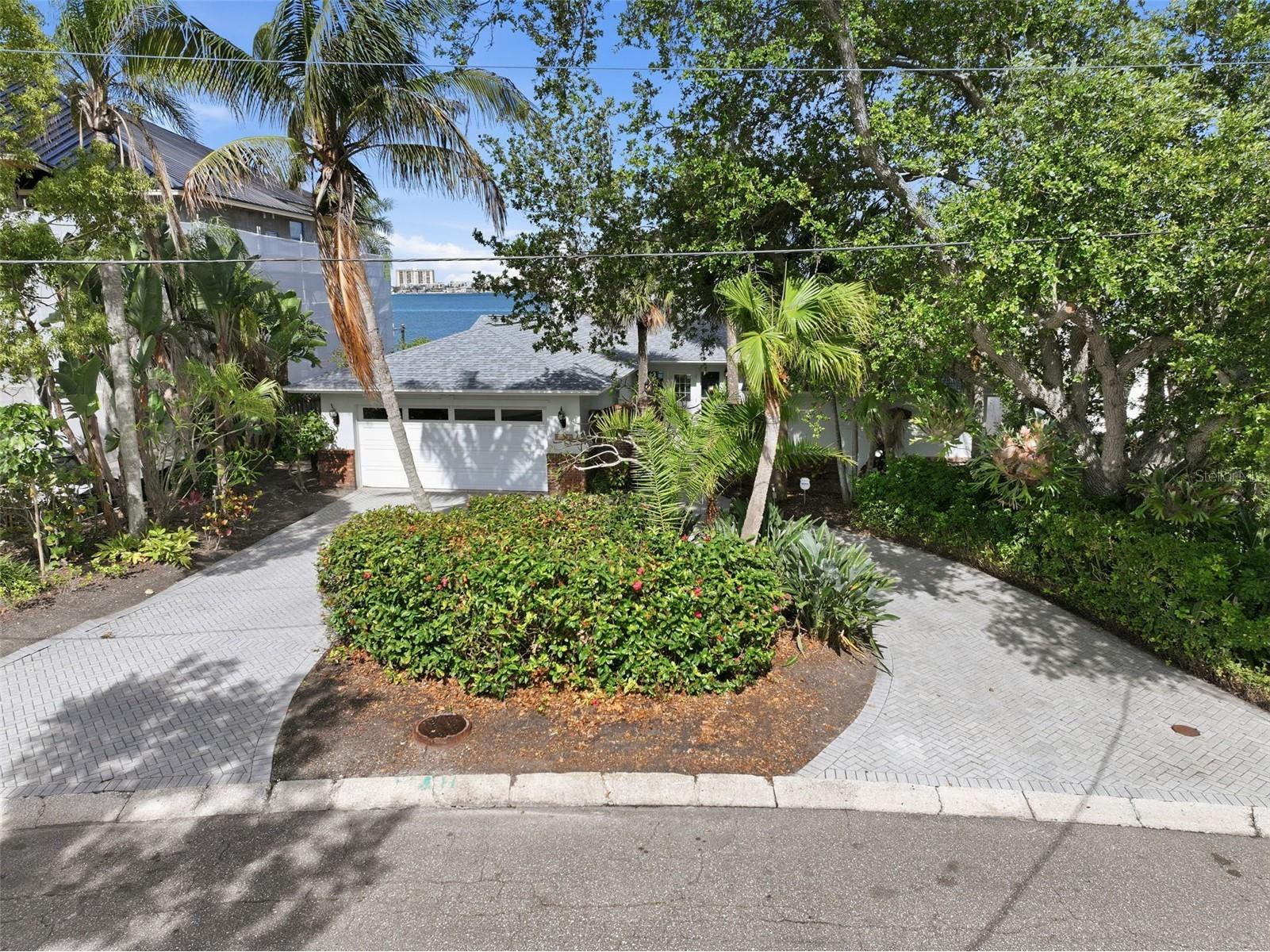 1832 Venetian Point Drive Clearwater FL 33755 TB8513769 image7