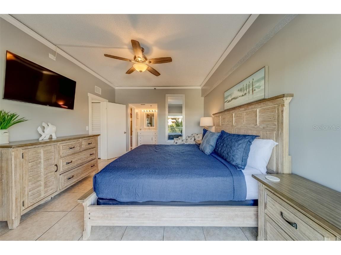 18320 Gulf Boulevard #303 Redington Shores FL 33708 - GULF OF MEXICO TB8329812 image18