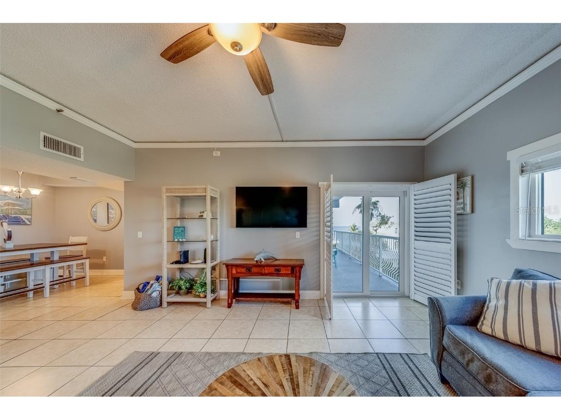 18320 Gulf Boulevard #303 Redington Shores FL 33708 - GULF OF MEXICO TB8329812 image3