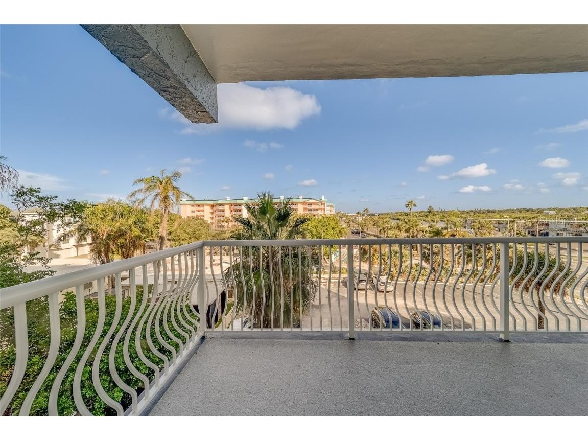 18320 Gulf Boulevard #303 Redington Shores FL 33708 - GULF OF MEXICO TB8329812 image32