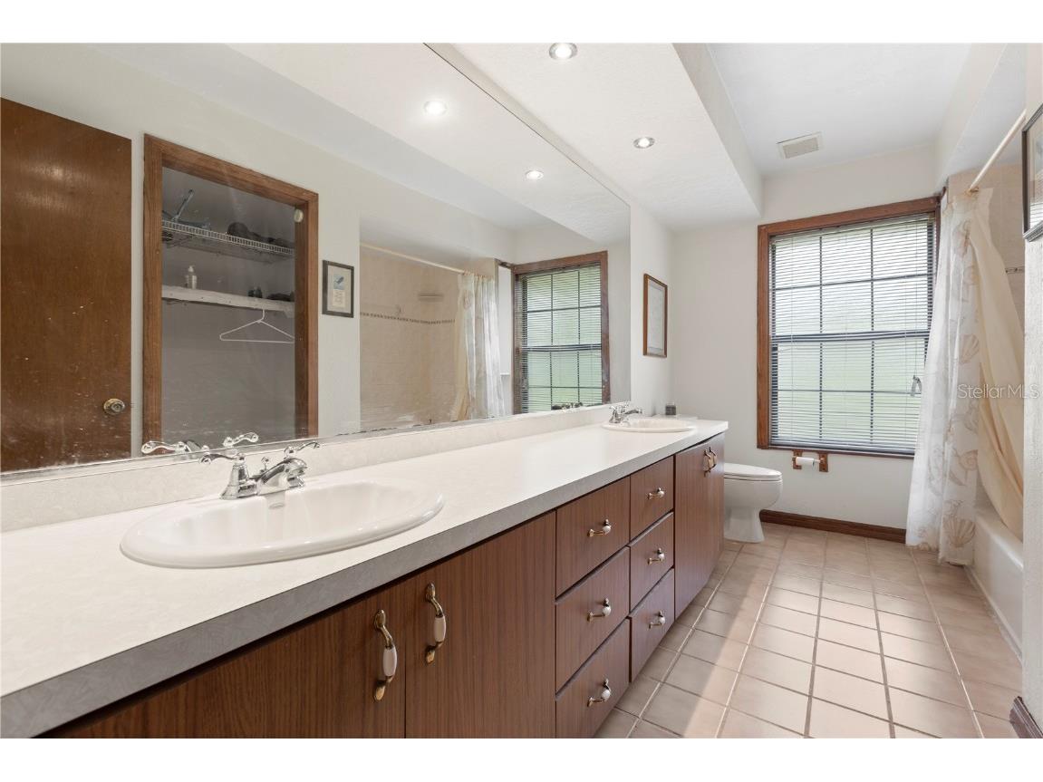 18321 Mcmullen Rd Spring Hill FL 34610 TB8417702 image32