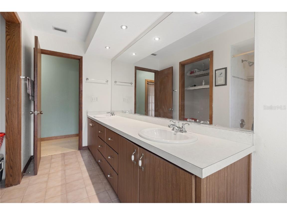 18321 Mcmullen Rd Spring Hill FL 34610 TB8417702 image34