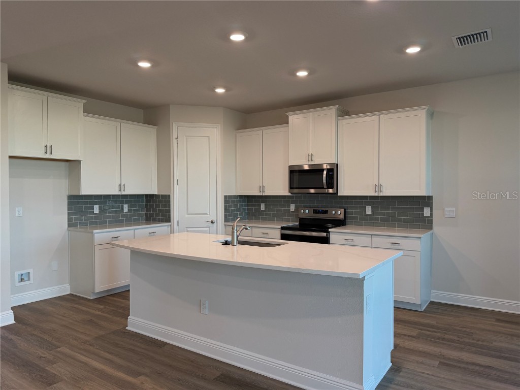 18321 Thistleberry Place Lakewood Ranch FL 34211 A4659311 image4