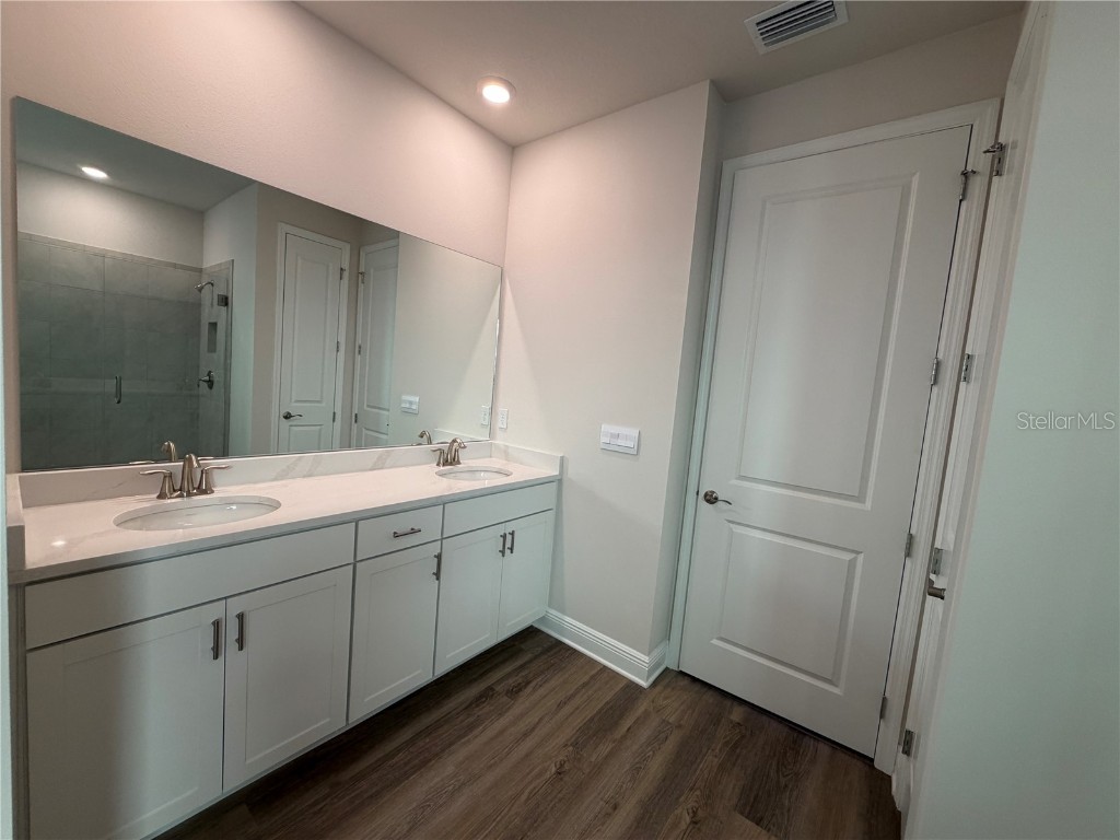 18321 Thistleberry Place Lakewood Ranch FL 34211 A4659311 image6