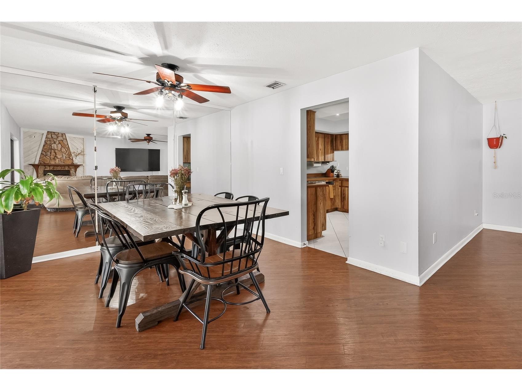 18322 Swan Lake Drive Lutz FL 33549 TB8489278 image11