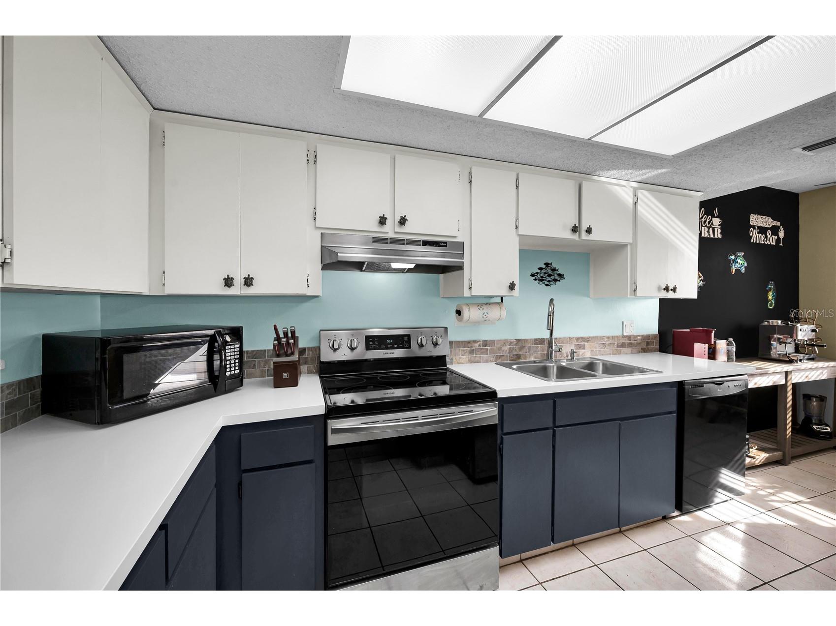 18325 Gulf Boulevard #308 Redington Shores FL 33708 - INTRACOASTAL WATERWAY TB8495727 image34