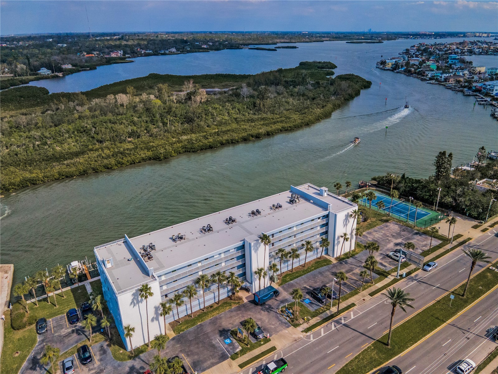 18325 Gulf Boulevard #308 Redington Shores FL 33708 - INTRACOASTAL WATERWAY TB8495727 image5