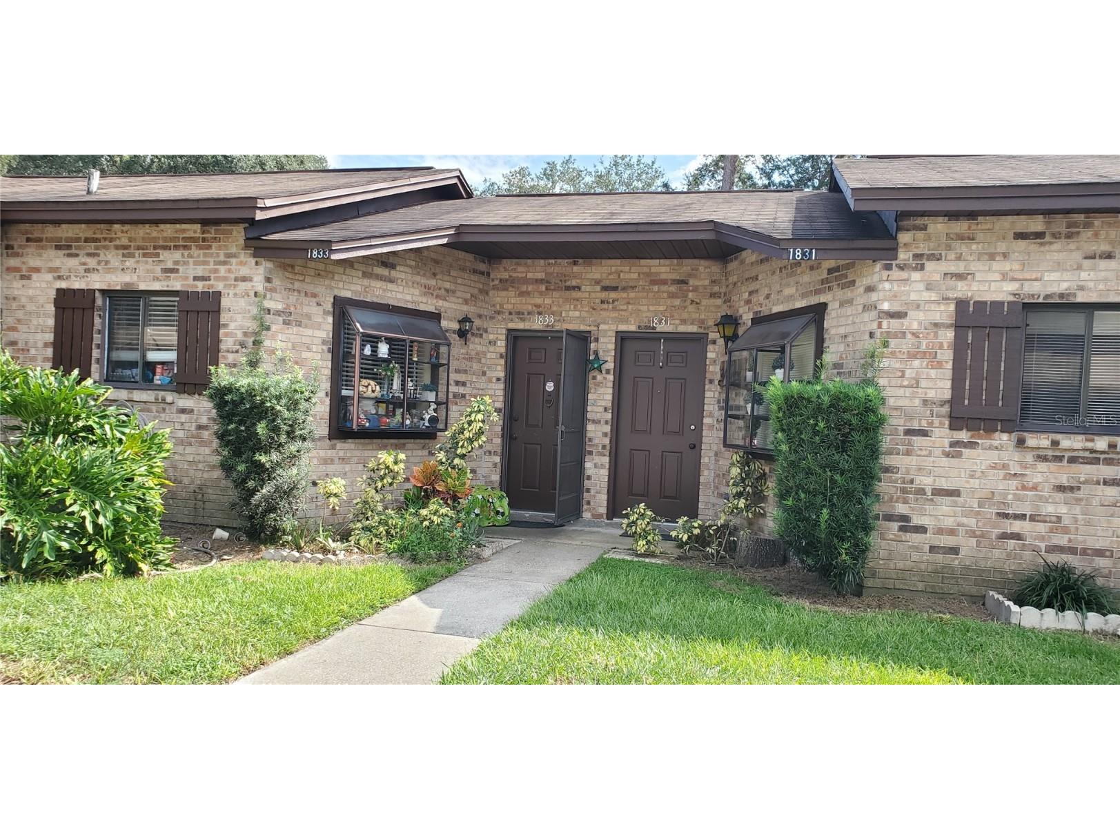 1833 Foxhall Circle Kissimmee FL 34741 S5095574 image1