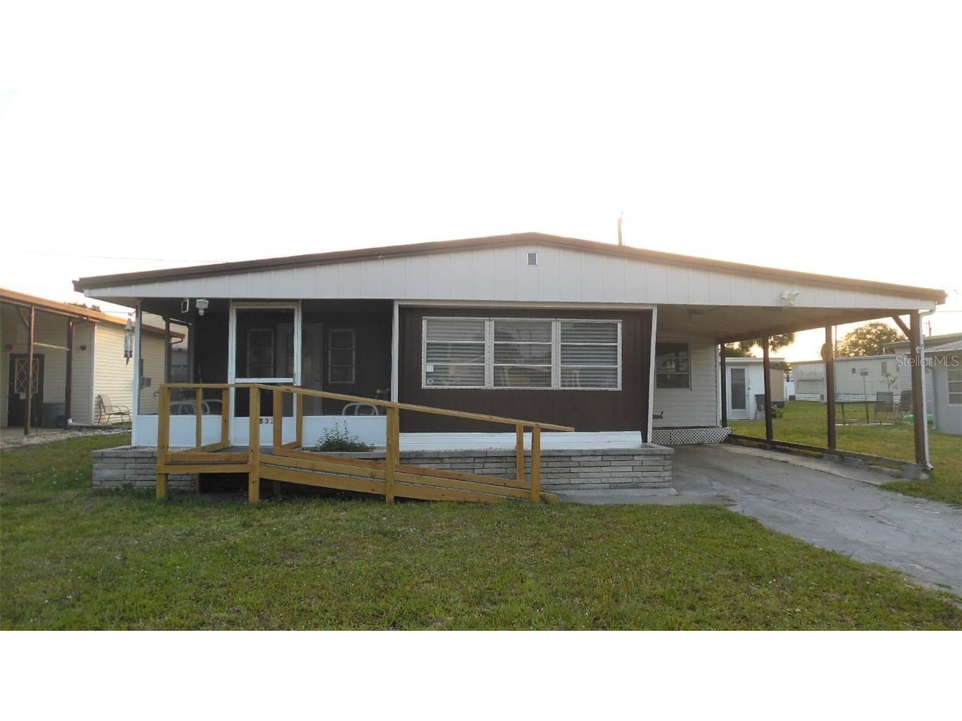 1833 Hoyle Drive Holiday FL 34691 W7854504 image1