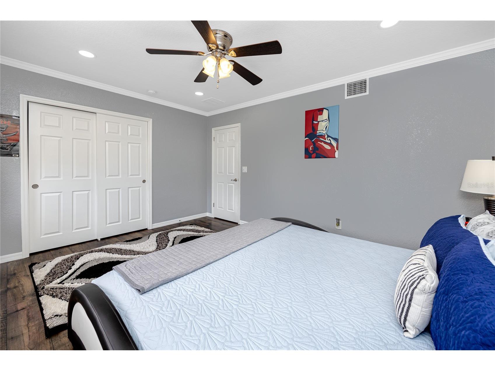 1833 Hunt Lane Clearwater FL 33764 TB8525040 image23