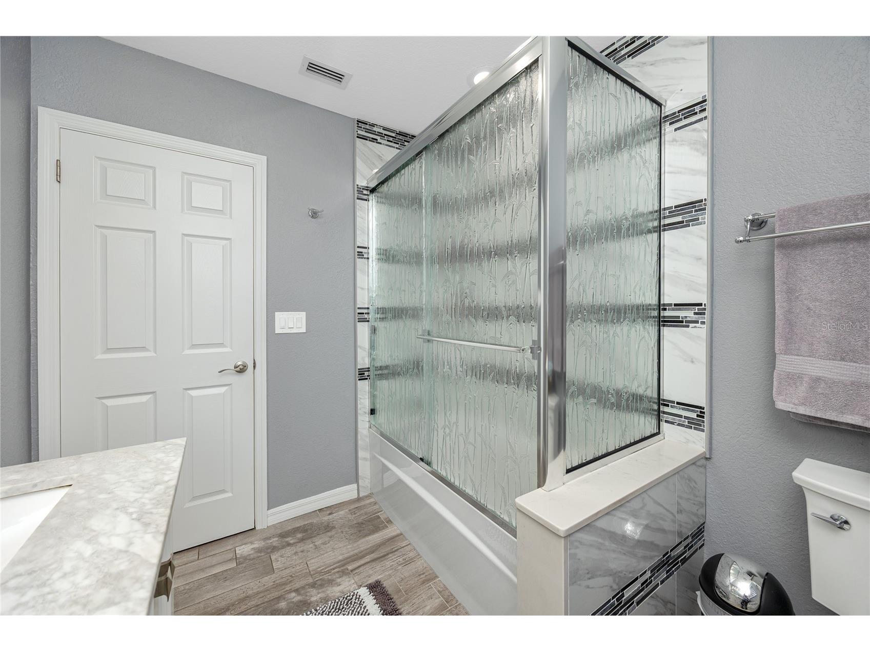 1833 Hunt Lane Clearwater FL 33764 TB8525040 image28