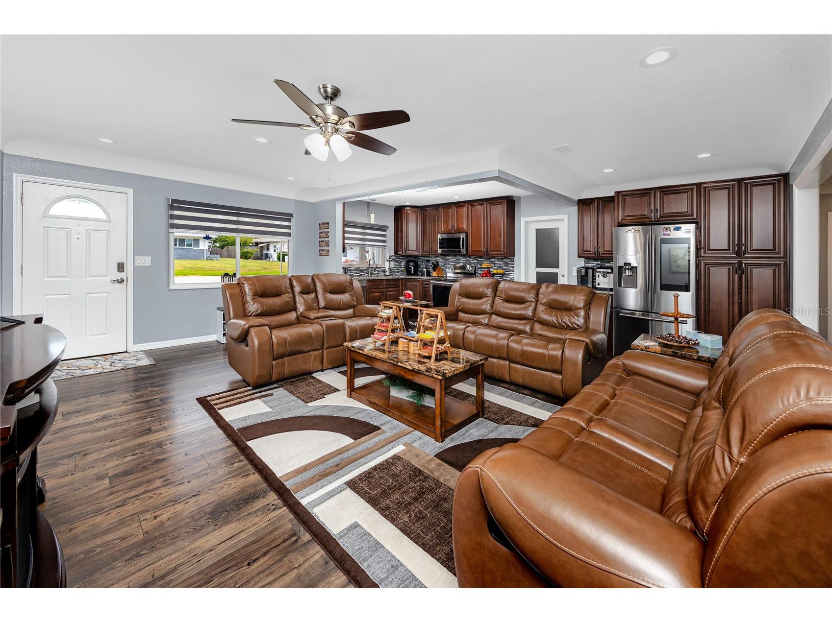 1833 Hunt Lane Clearwater FL 33764 TB8525040 image9