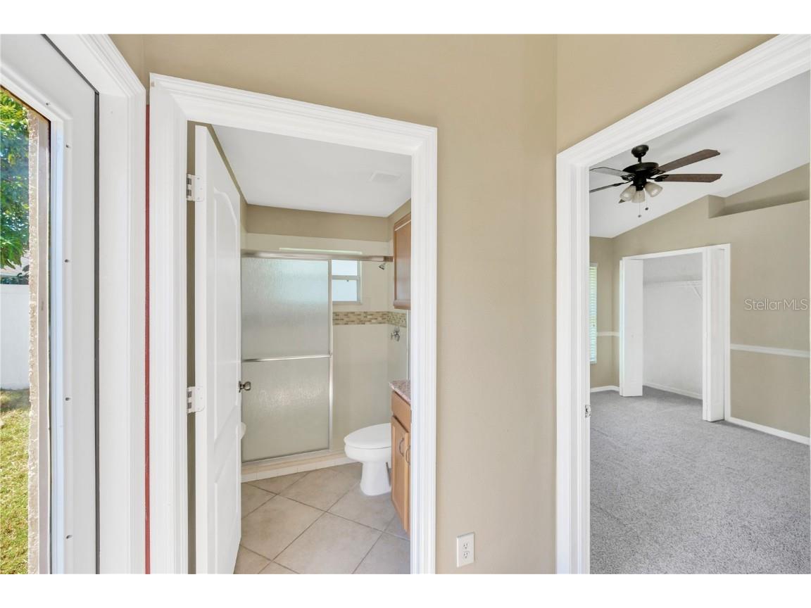 1833 Mira Lago Circle Ruskin FL 33570 TB8432914 image25