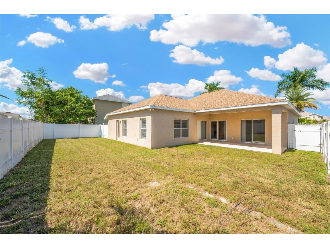 1833 Mira Lago Circle Ruskin FL 33570 TB8432914 image36