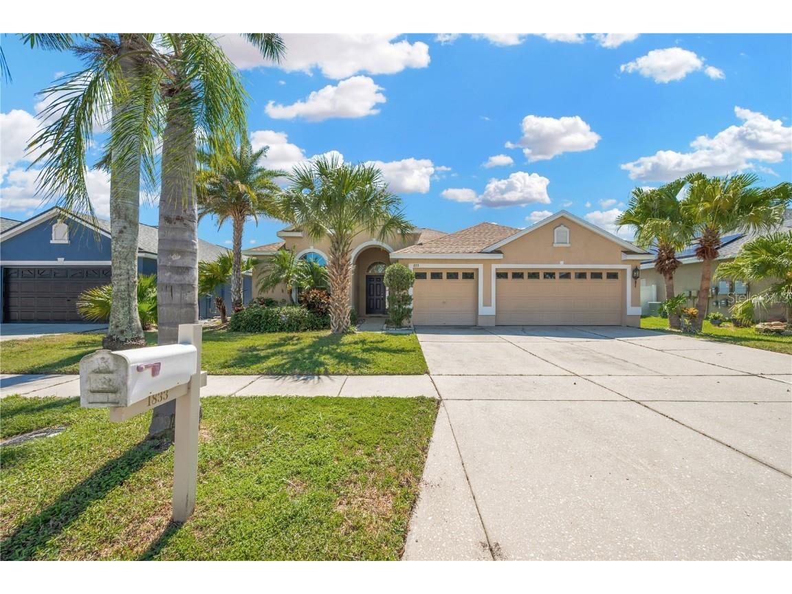 1833 Mira Lago Circle Ruskin FL 33570 TB8437438 image1