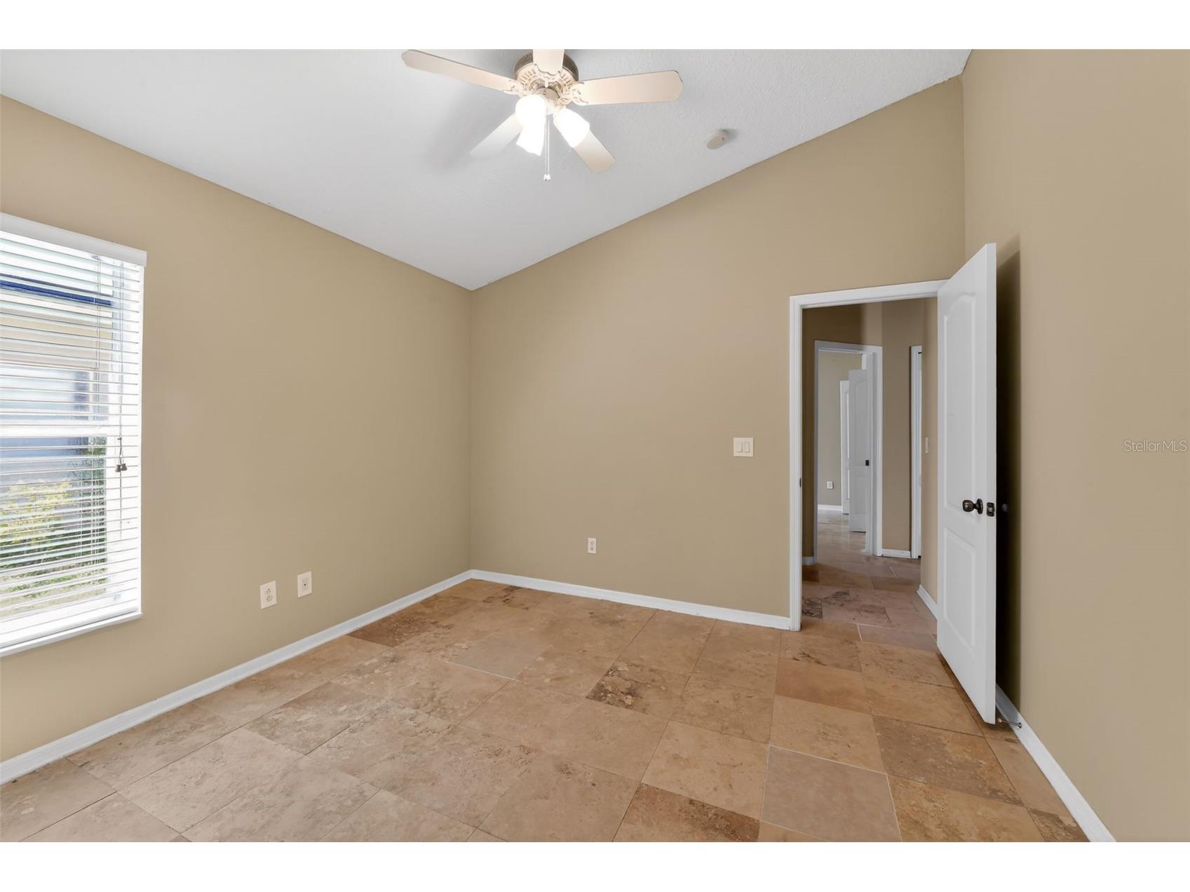 1833 Mira Lago Circle Ruskin FL 33570 TB8502330 image12
