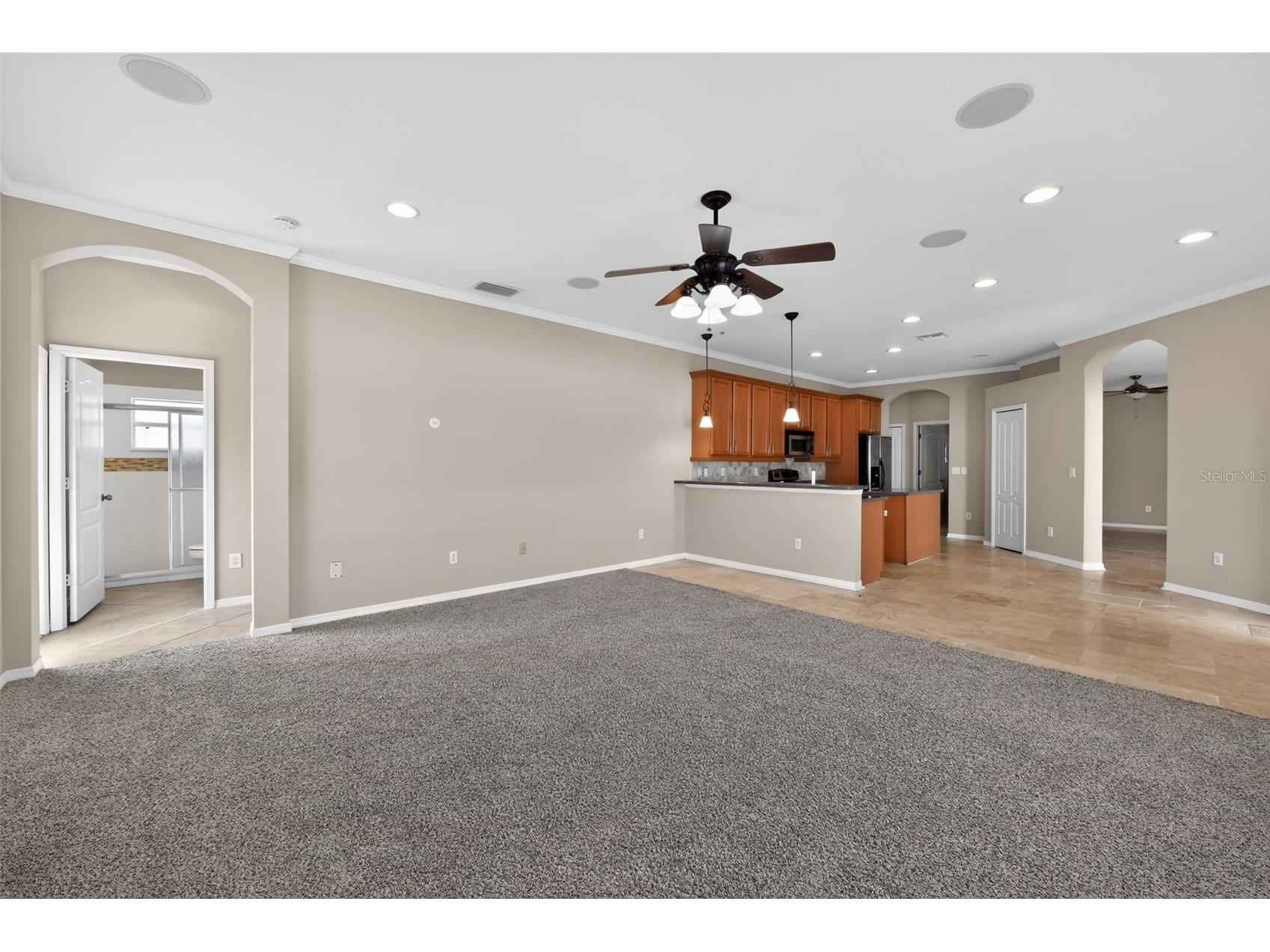 1833 Mira Lago Circle Ruskin FL 33570 TB8502330 image16