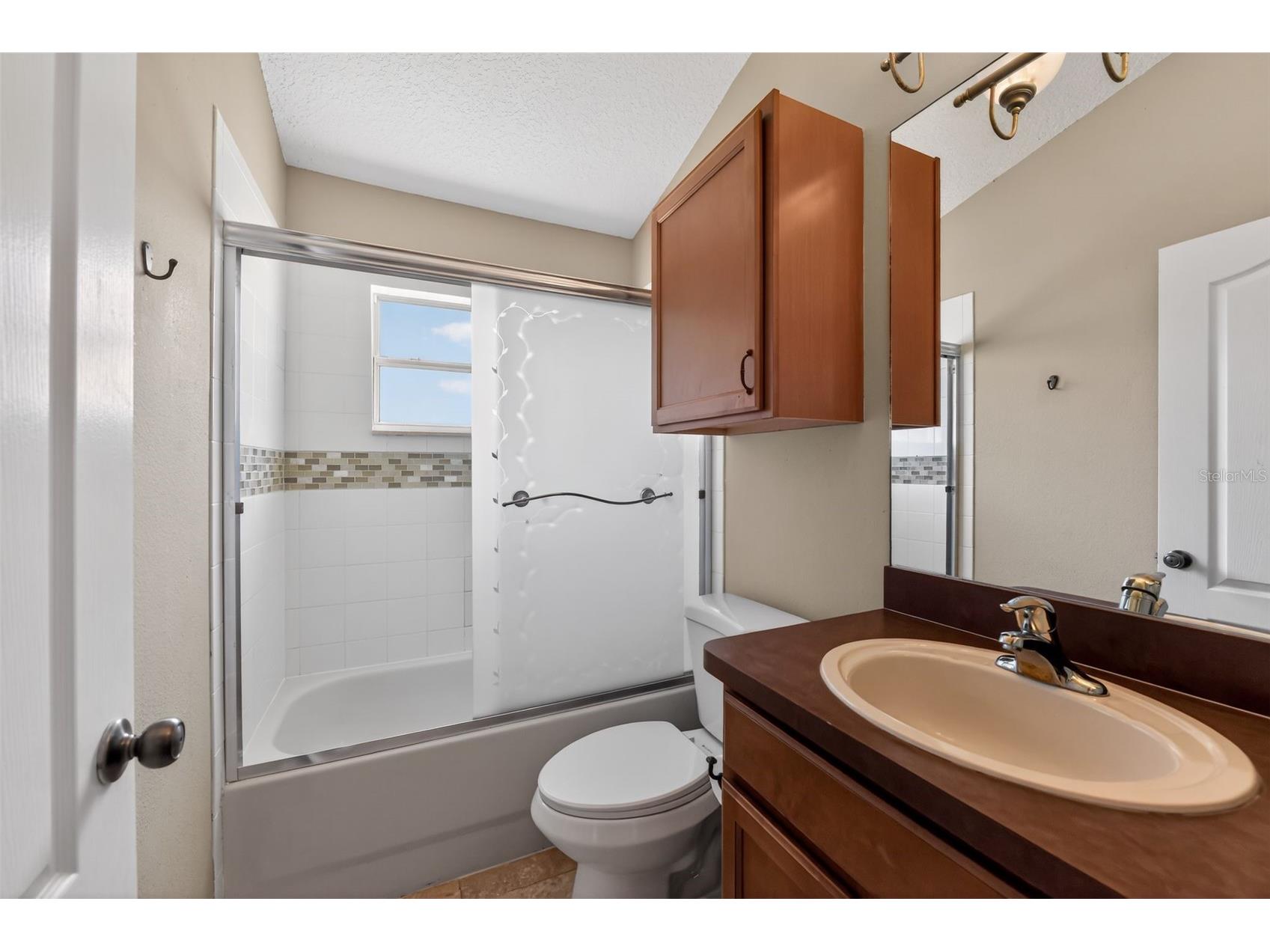 1833 Mira Lago Circle Ruskin FL 33570 TB8502330 image24