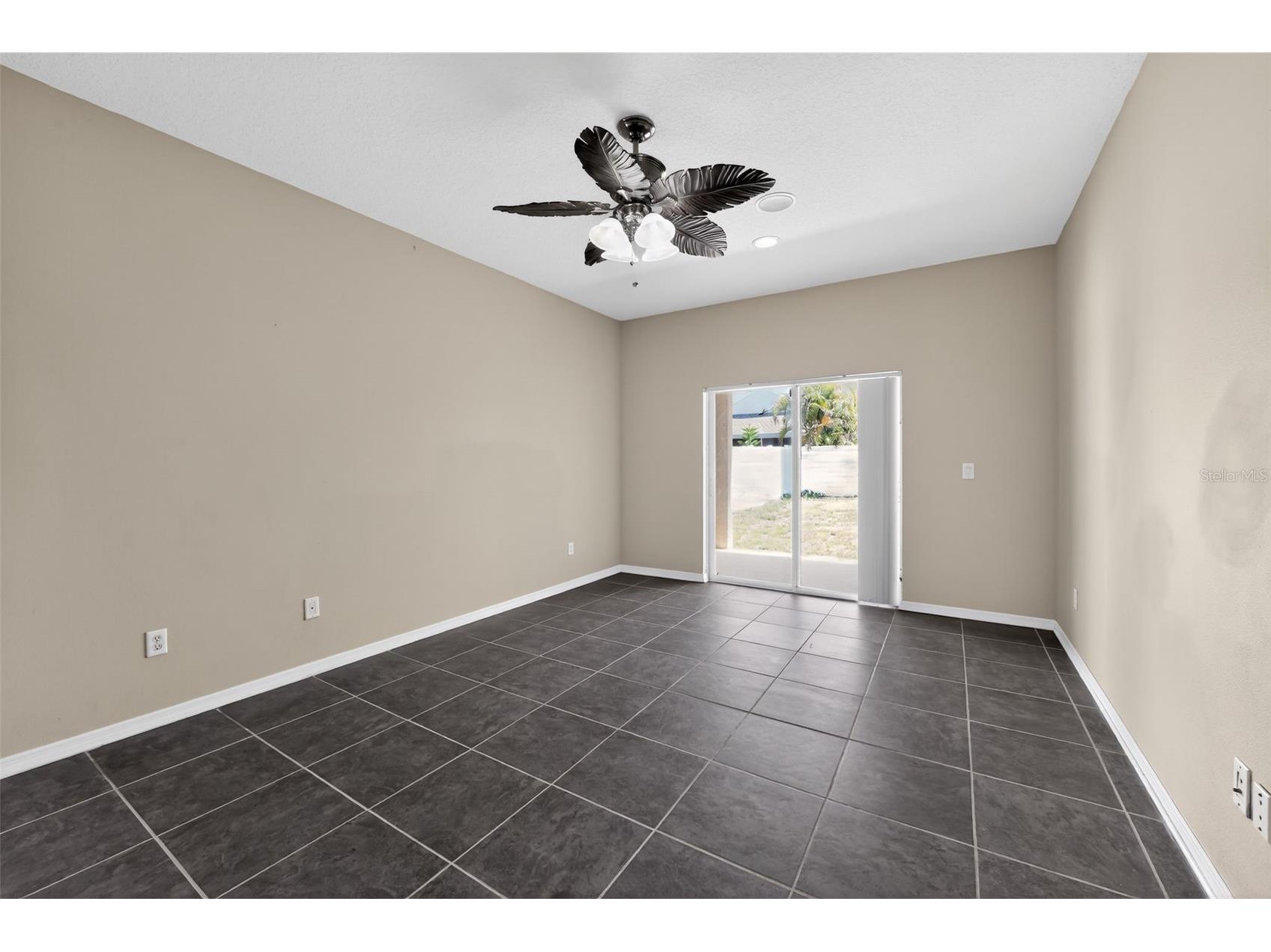 1833 Mira Lago Circle Ruskin FL 33570 TB8502330 image9