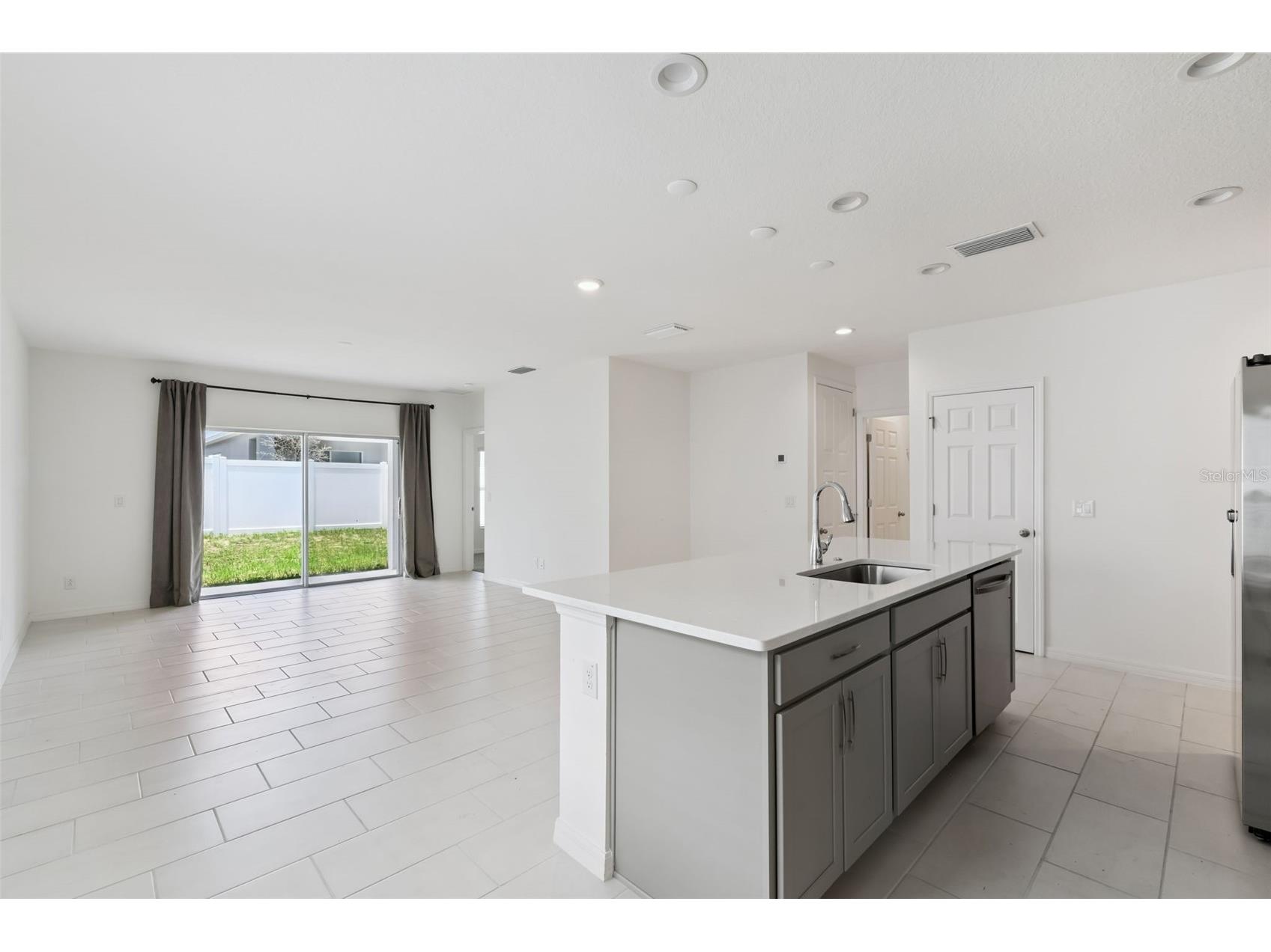 1833 Ross Hammock Avenue Groveland FL 34736 G5113125 image5