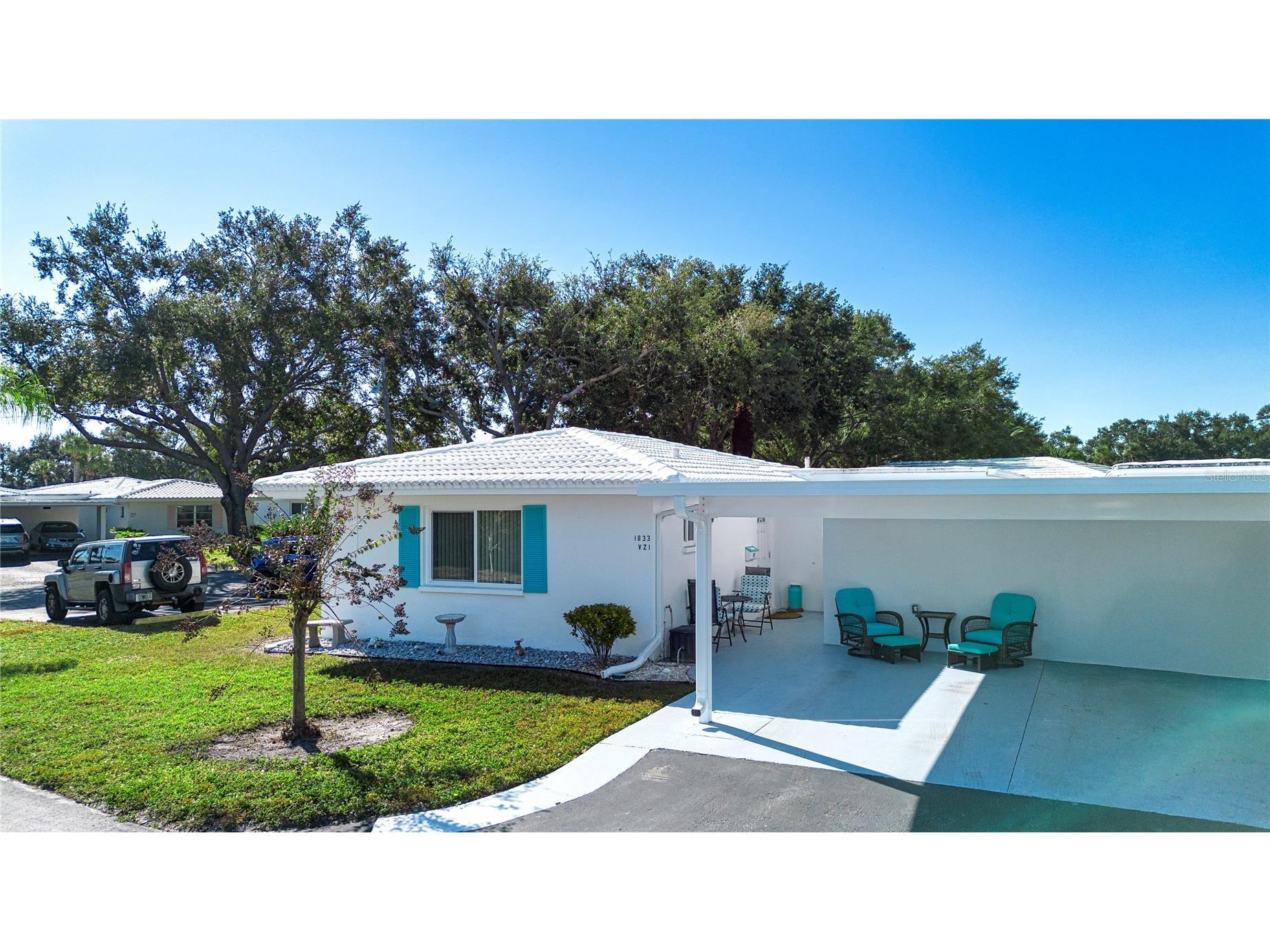 1833 Vera Place Sarasota FL 34235 A4672202 image1