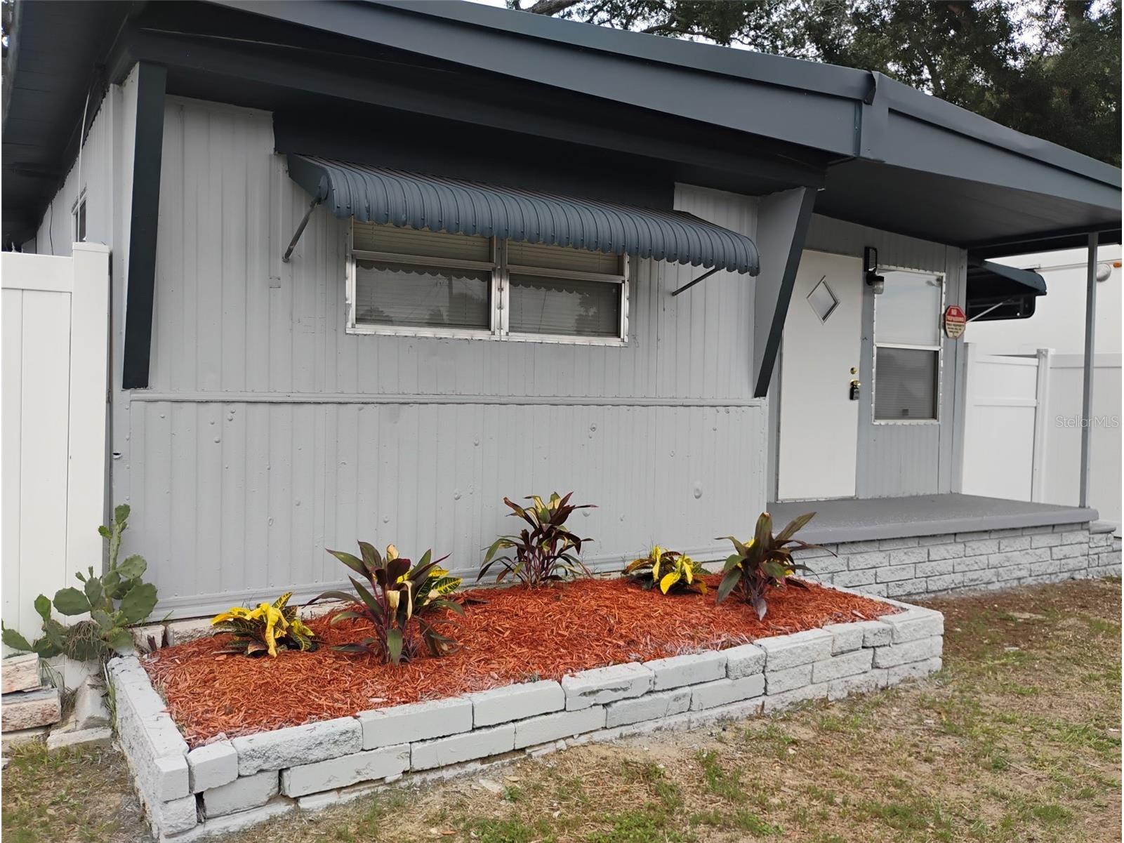 1833 Viceroy Lane Holiday FL 34690 TB8516532 image2